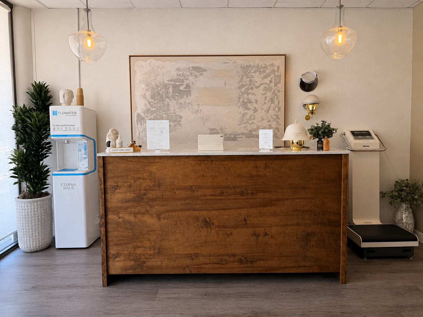 ETERNA HAUS reception